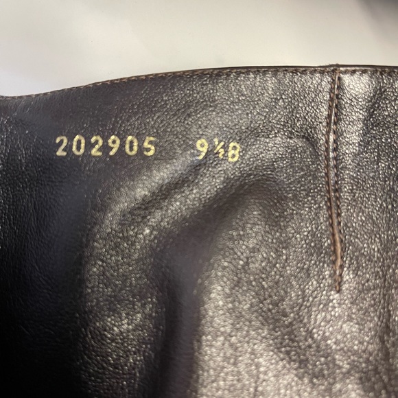 Authentic Gucci dark brown leather boots - Picture 9 of 9